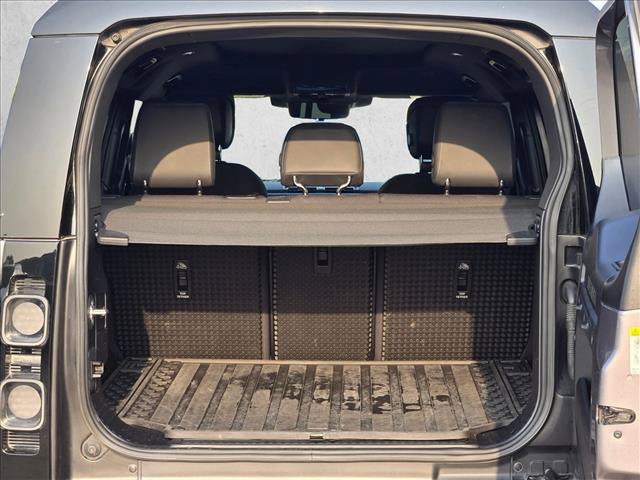 Used 2024 Land Rover Defender 110 X AWD/4WD image 6