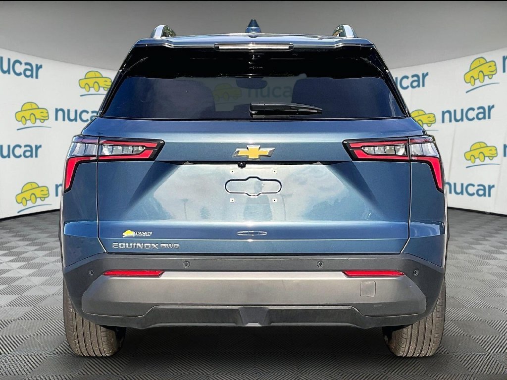 Used 2025 Chevrolet Equinox LT w/ Convenience Package II AWD/4WD image 5