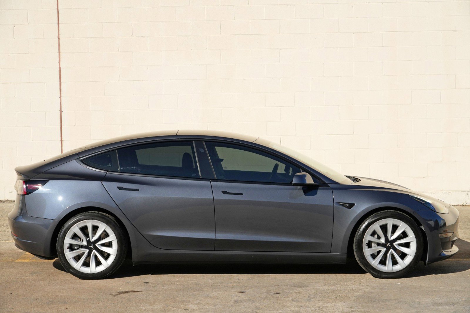 Used 2023 Tesla Model 3 Standard Range RWD image 55