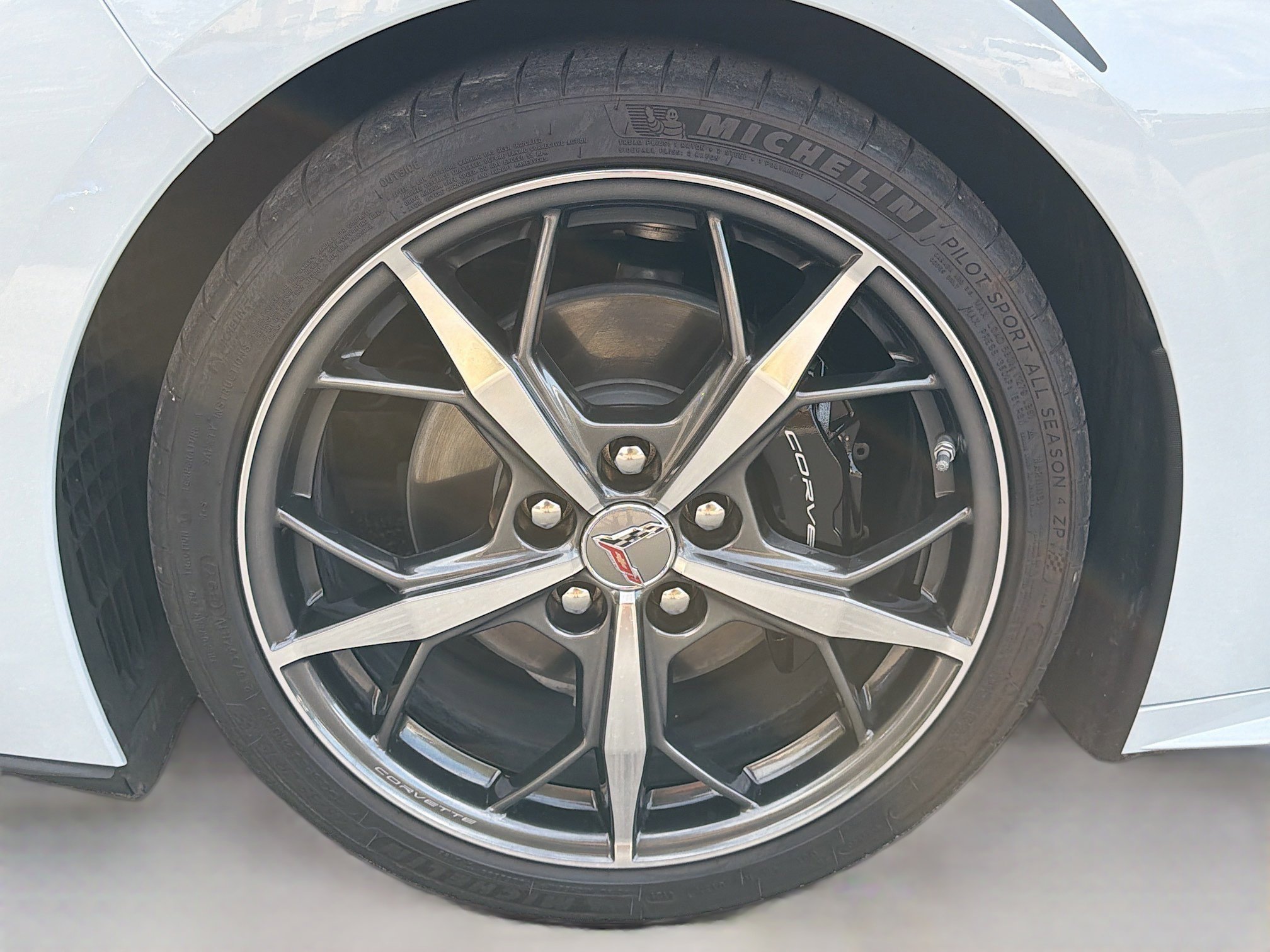 Used 2022 Chevrolet Corvette Stingray Preferred Conv w/ 2LT image 37