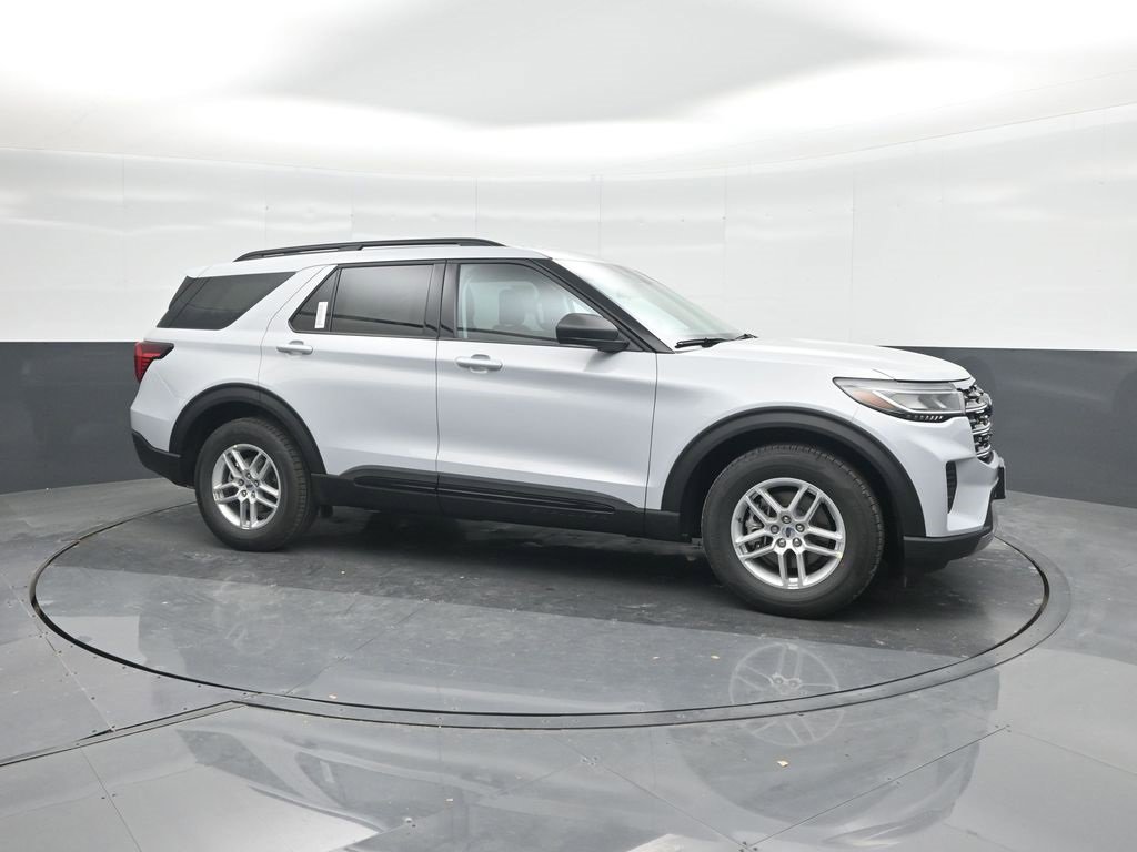 New 2026 Ford Explorer Active image 11
