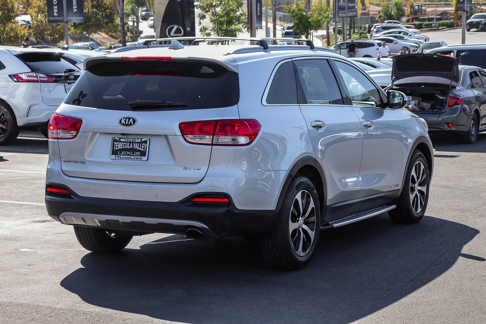 Used 2016 Kia Sorento EX AWD/4WD image 7