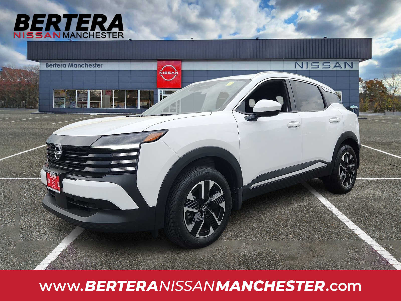 Certified 2025 Nissan Kicks SV w/ SV Premium Package AWD/4WD image 1