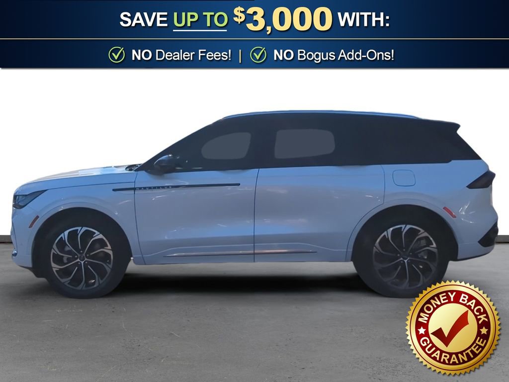 Certified 2024 Lincoln Nautilus Reserve image 2