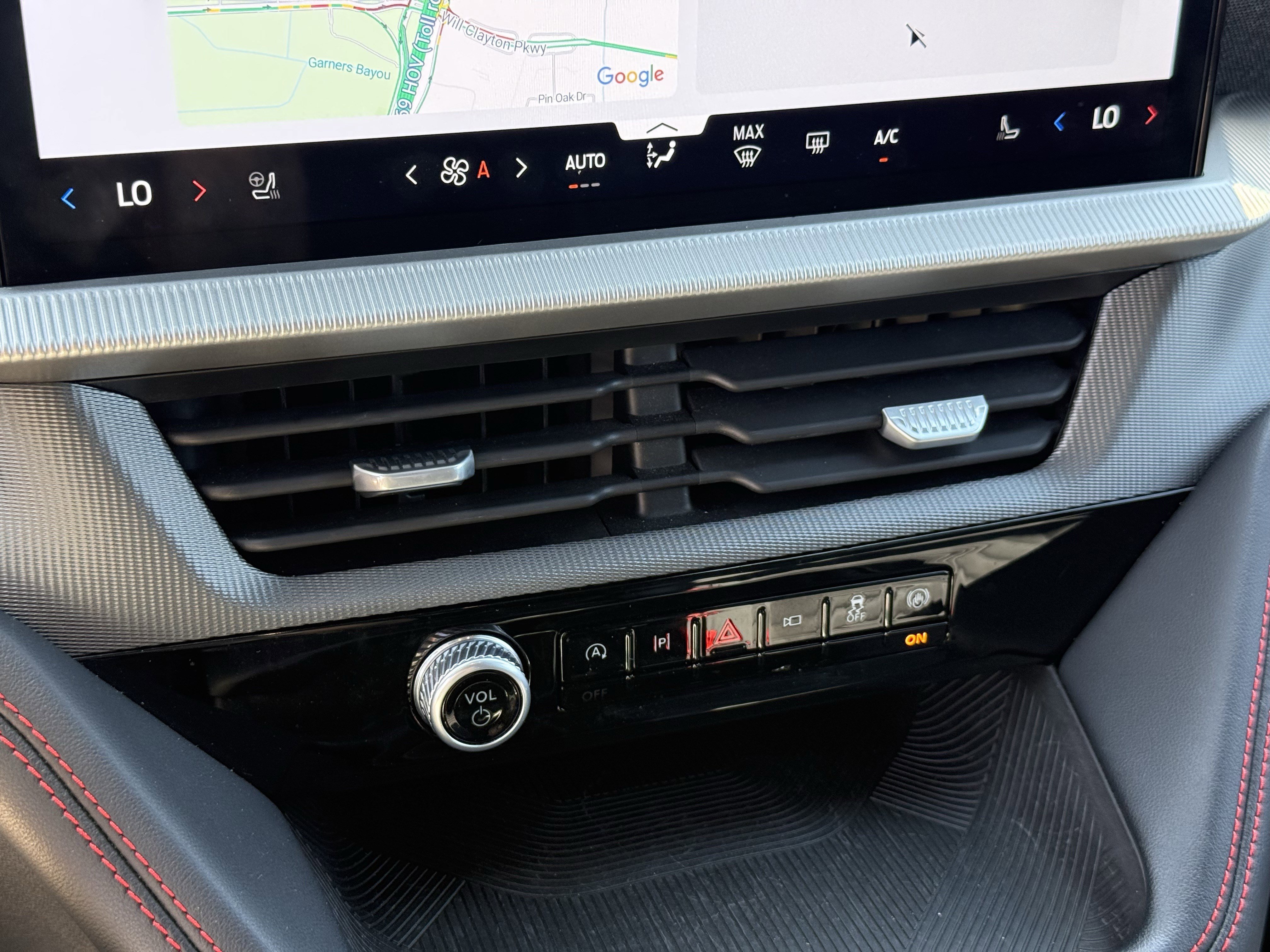 Used 2025 Ford Explorer ST-Line image 23