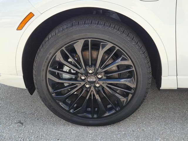 Certified 2025 Lincoln Corsair Grand Touring w/ Jet Appearance Package AWD/4WD image 4
