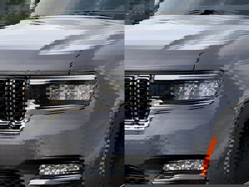 New 2025 Jeep Grand Cherokee Limited w/ Trailer Tow Package image 21