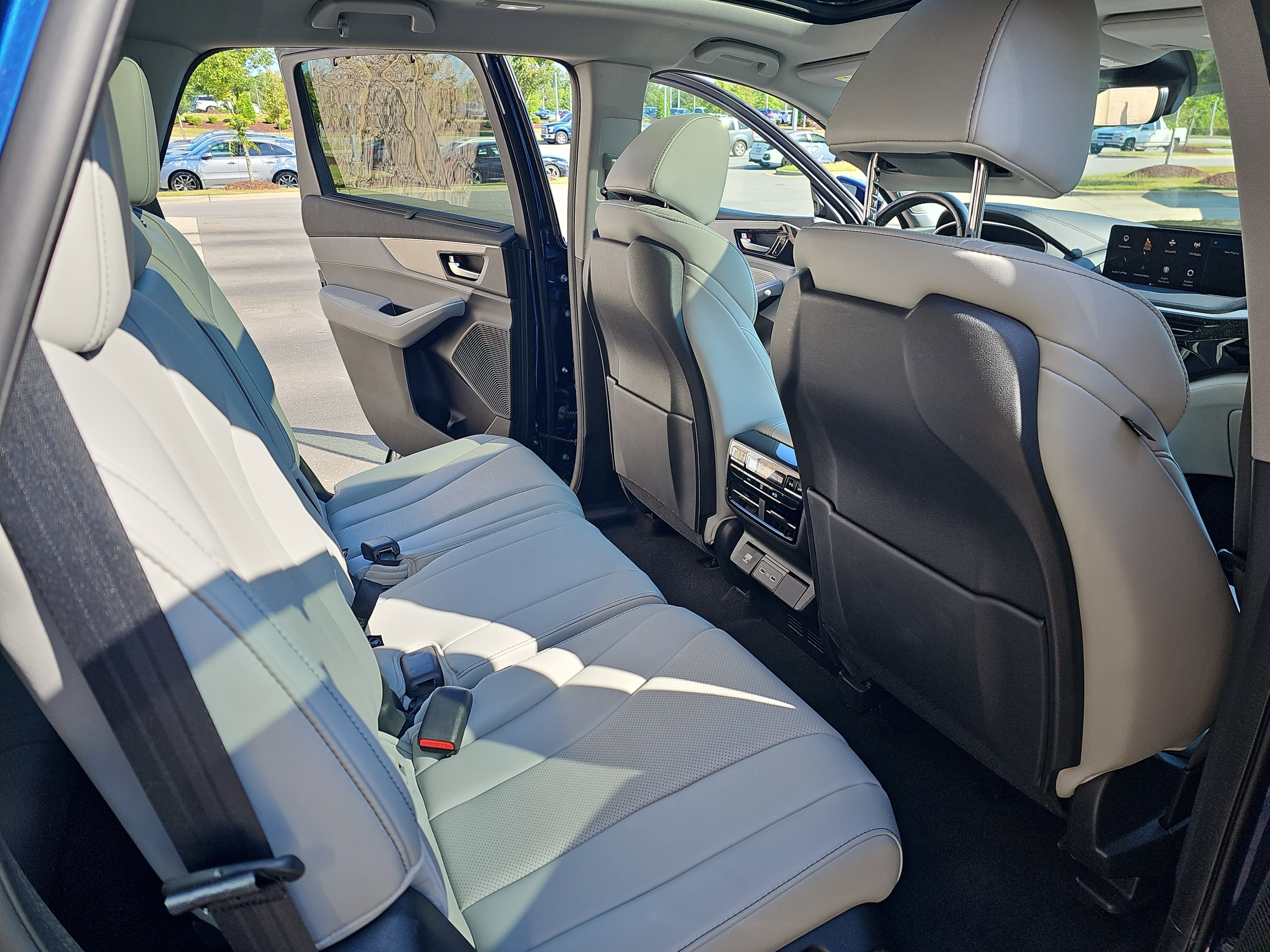 Certified 2023 Acura MDX SH-AWD w/ Technology Package image 11