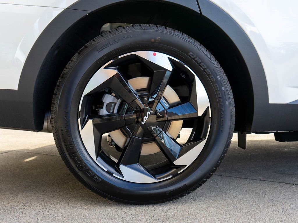 New 2025 Kia Sorento EX AWD/4WD image 30