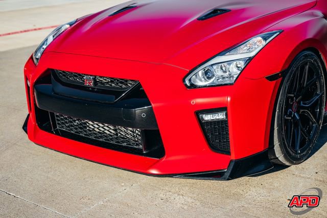 Used 2020 Nissan GT-R Premium w/ Premium Interior Package image 25