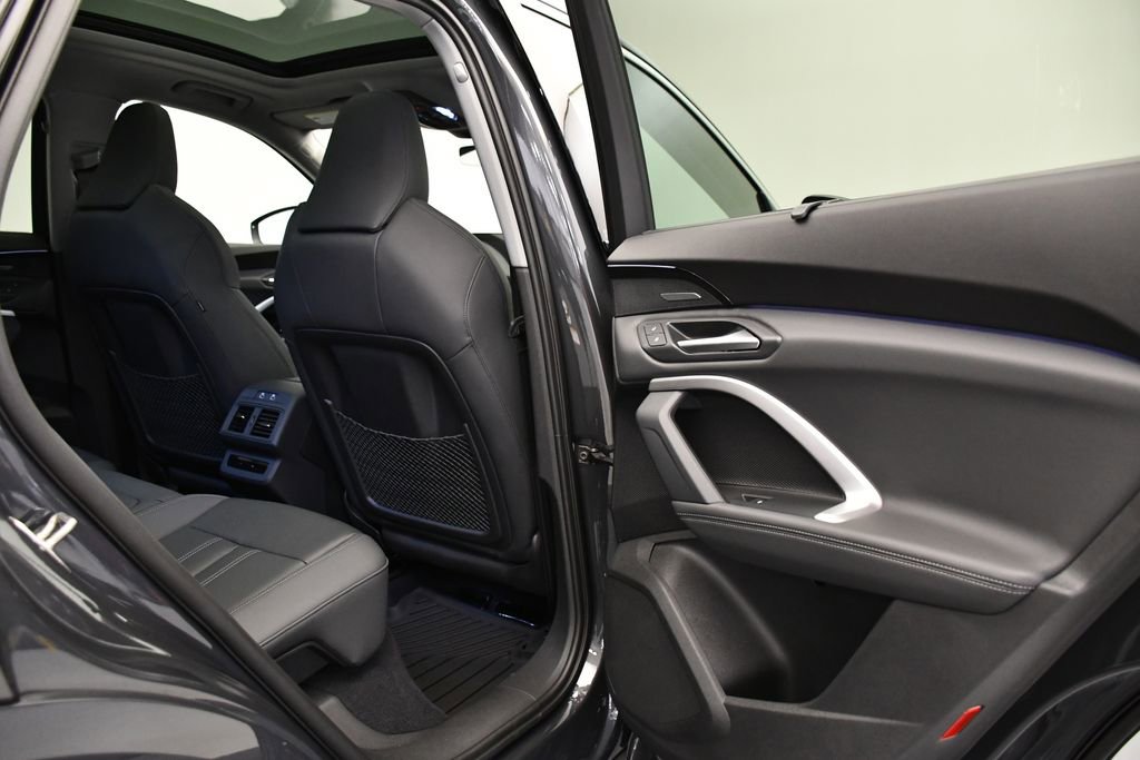 Used 2025 Audi Q5 Premium Plus w/ Premium Plus AWD/4WD image 50