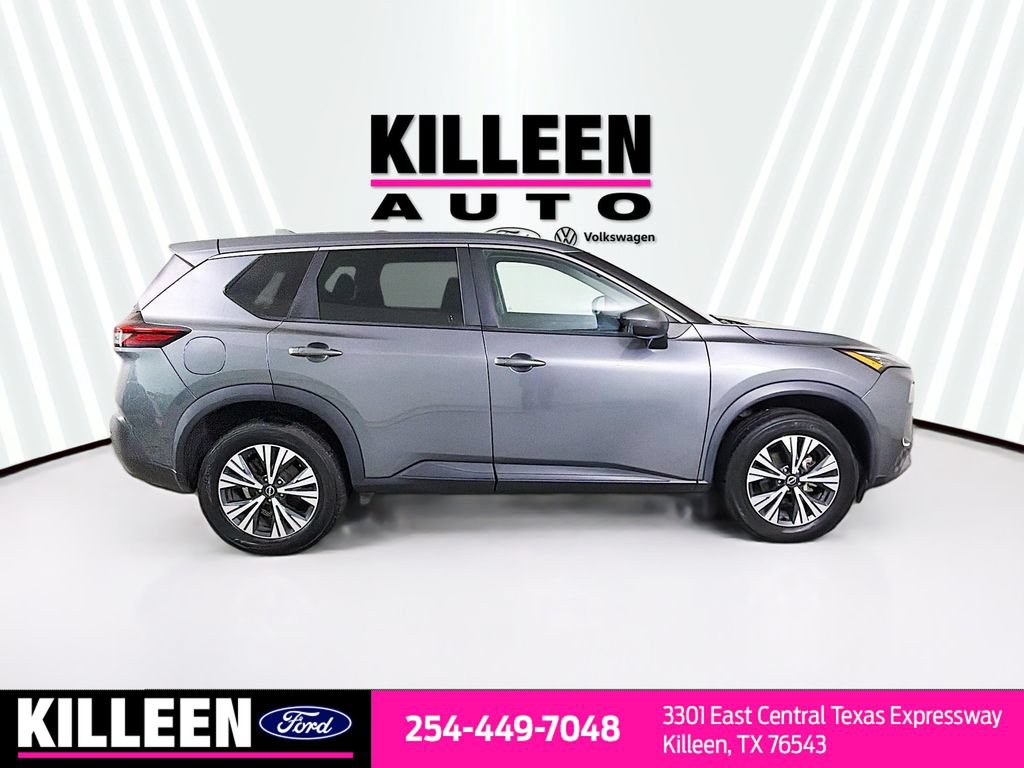 Used 2022 Nissan Rogue SV FWD image 10