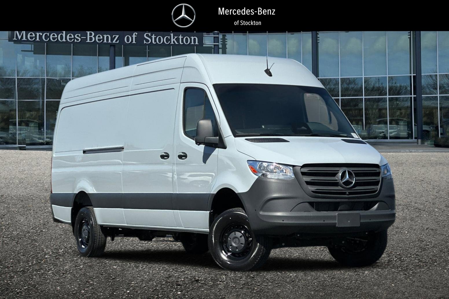 New 2025 Mercedes-Benz Sprinter 2500 image 1
