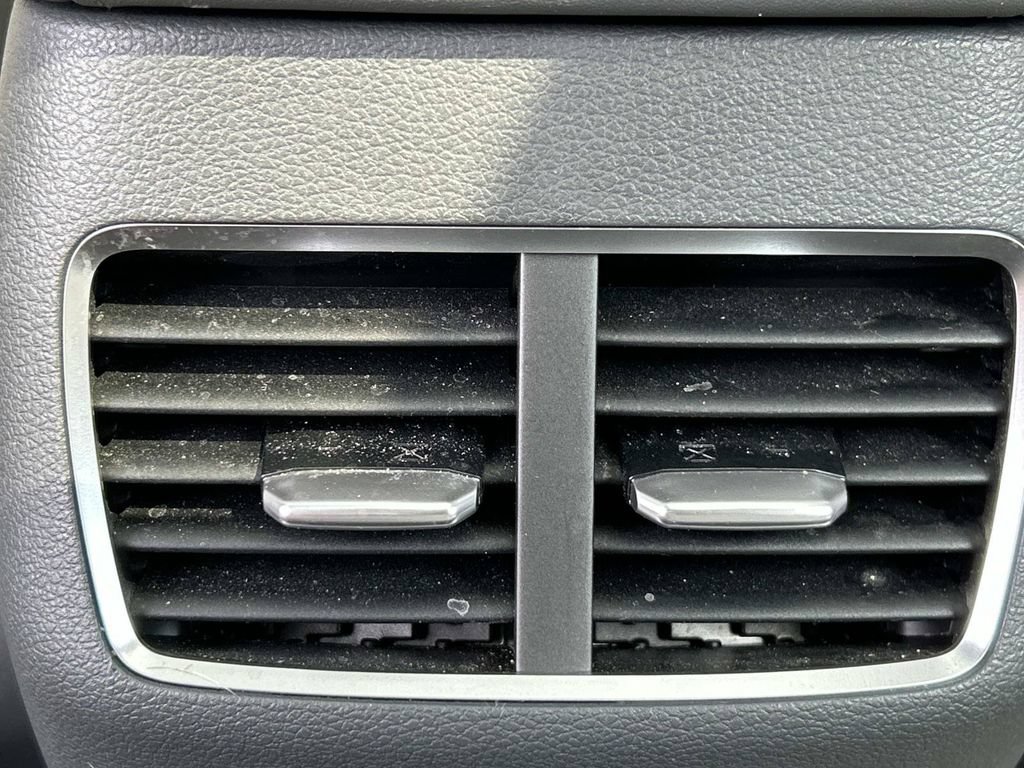 Used 2022 Hyundai Sonata Limited w/ Cargo Package FWD image 18