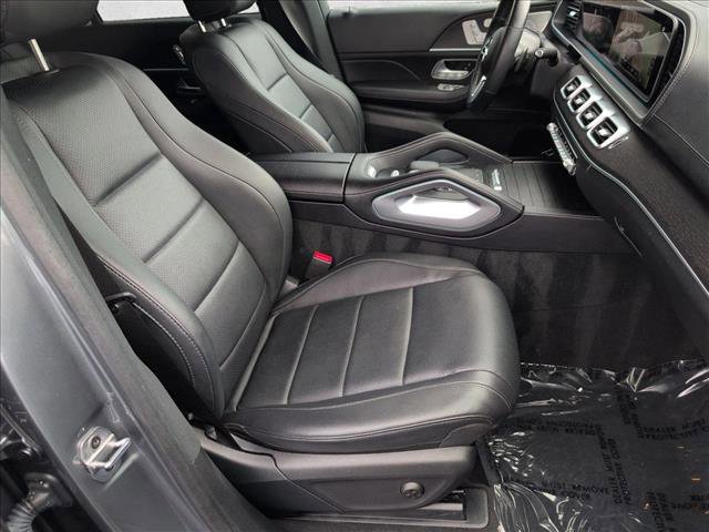 Used 2023 Mercedes-Benz GLS 450 4MATIC image 23