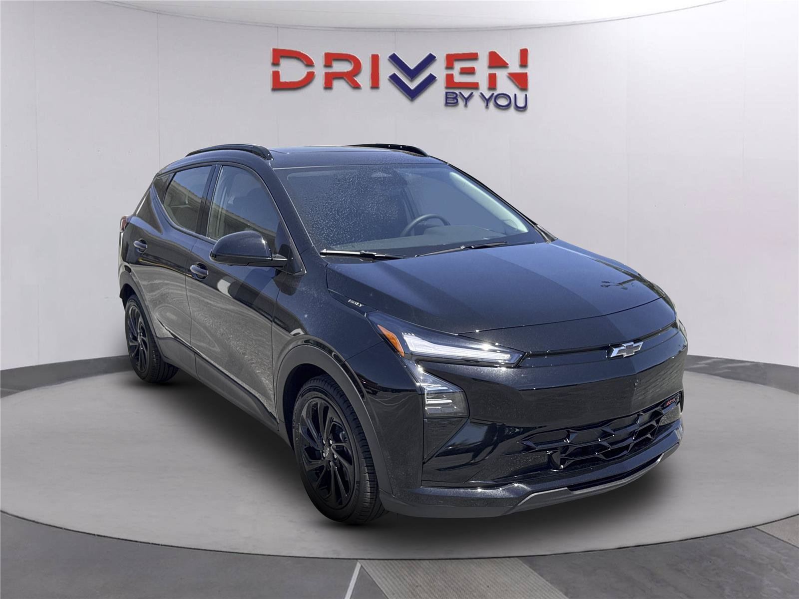 New 2027 Chevrolet Bolt RS w/ Technology Package FWD image 2