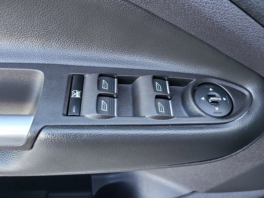 Used 2016 Ford Escape Titanium image 15