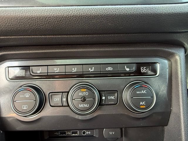Used 2019 Volkswagen Tiguan SE w/ Panoramic Sunroof Package AWD/4WD image 17