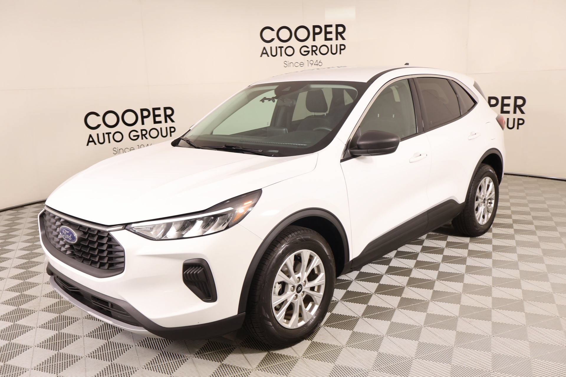 Used 2023 Ford Escape Active AWD/4WD image 10
