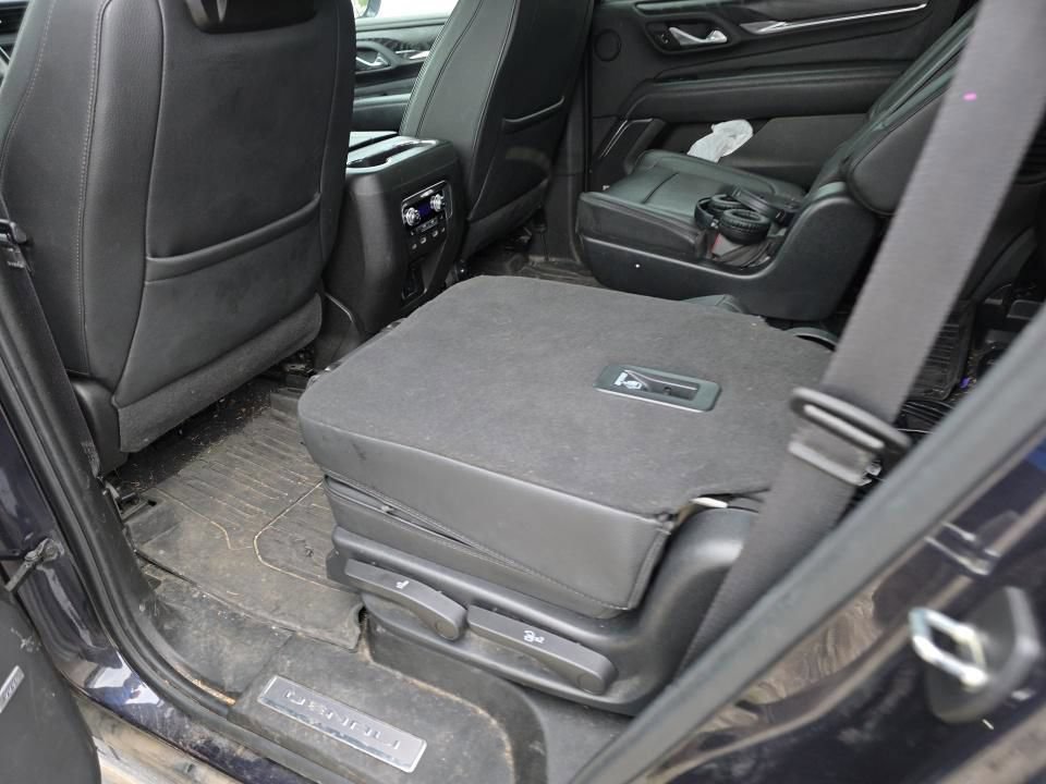 Used 2023 GMC Yukon Denali w/ Denali Reserve Package AWD/4WD image 10