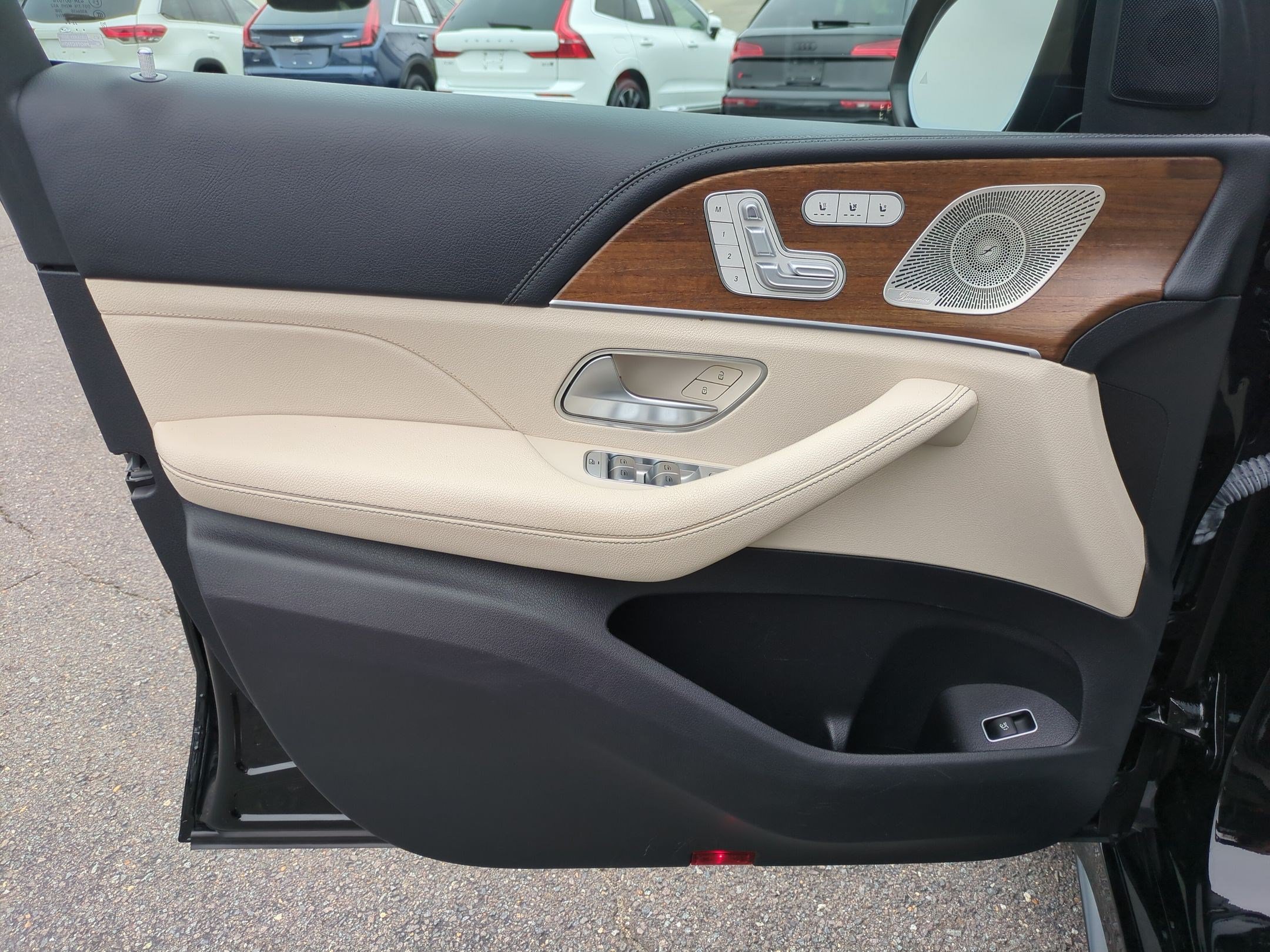 Used 2023 Mercedes-Benz GLE 450 4MATIC image 10