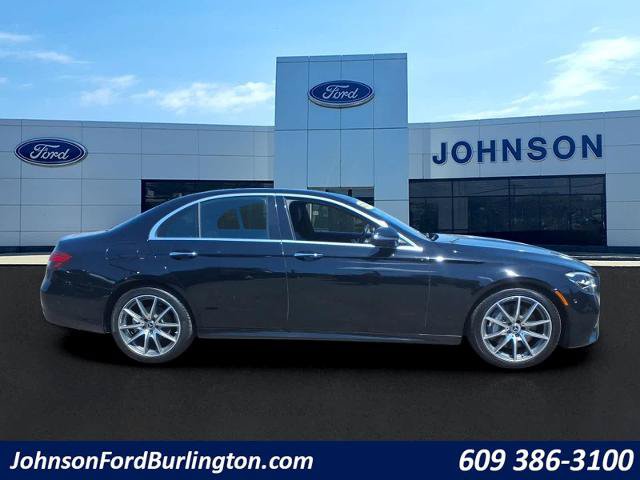 Used 2021 Mercedes-Benz E 350 4MATIC Sedan image 2