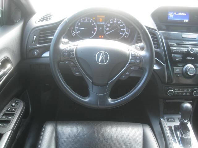 Used 2014 Acura ILX w/ Premium Package FWD image 15