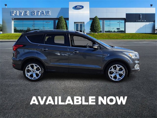 Used 2019 Ford Escape Titanium w/ U9j03 - Titanium Tow Package image 9