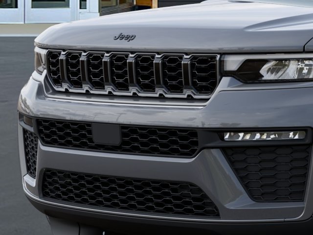 New 2027 Jeep Grand Cherokee Limited AWD/4WD image 11