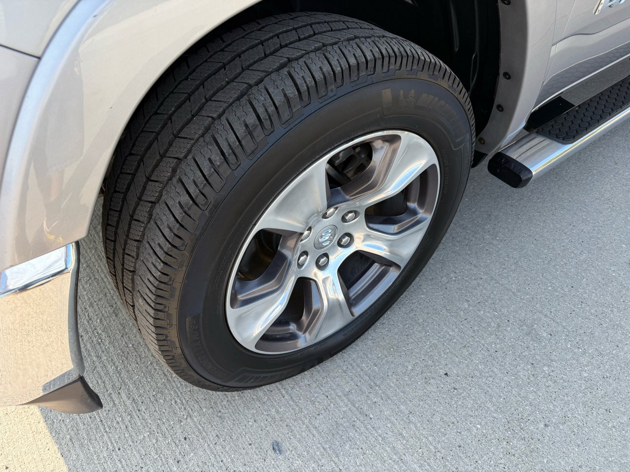 Used 2020 RAM 1500 Laramie image 11
