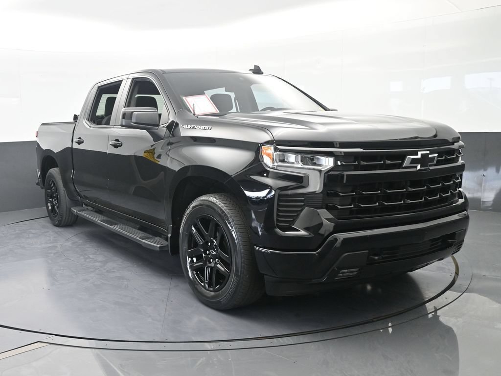 Used 2024 Chevrolet Silverado 1500 RST RWD image 9