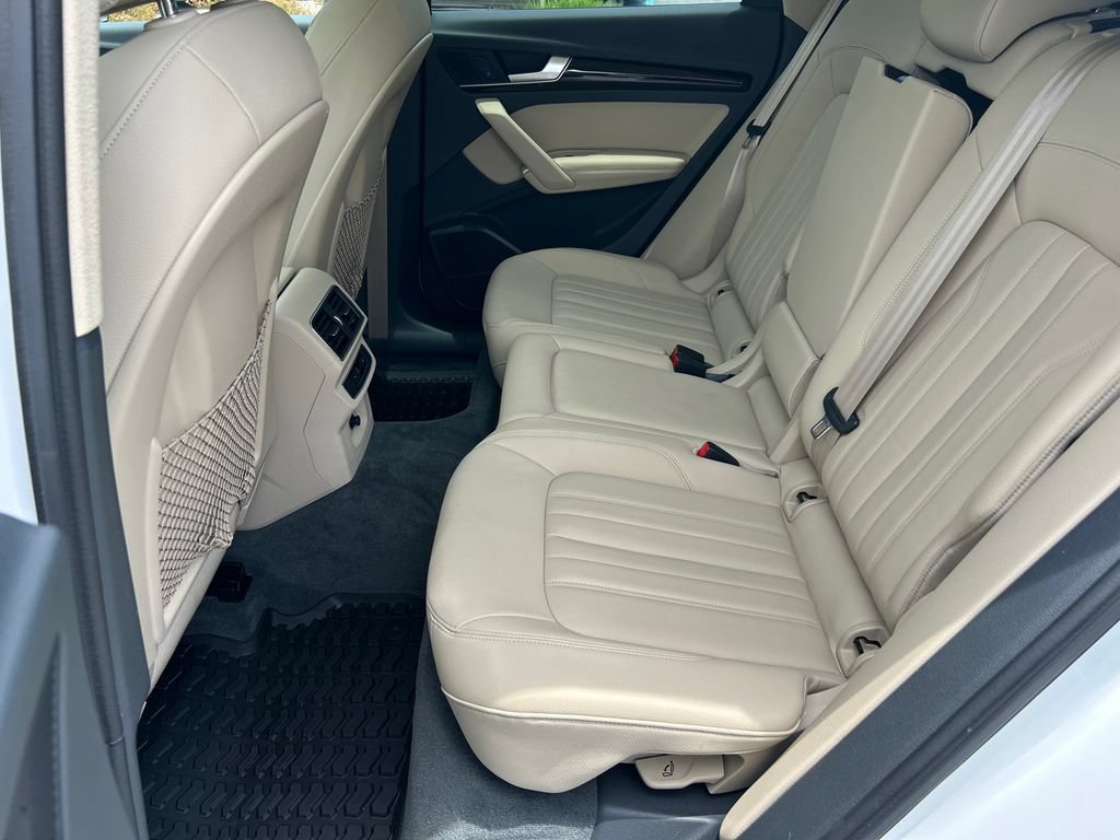 Used 2018 Audi Q5 Prestige w/ Prestige Package AWD/4WD image 21