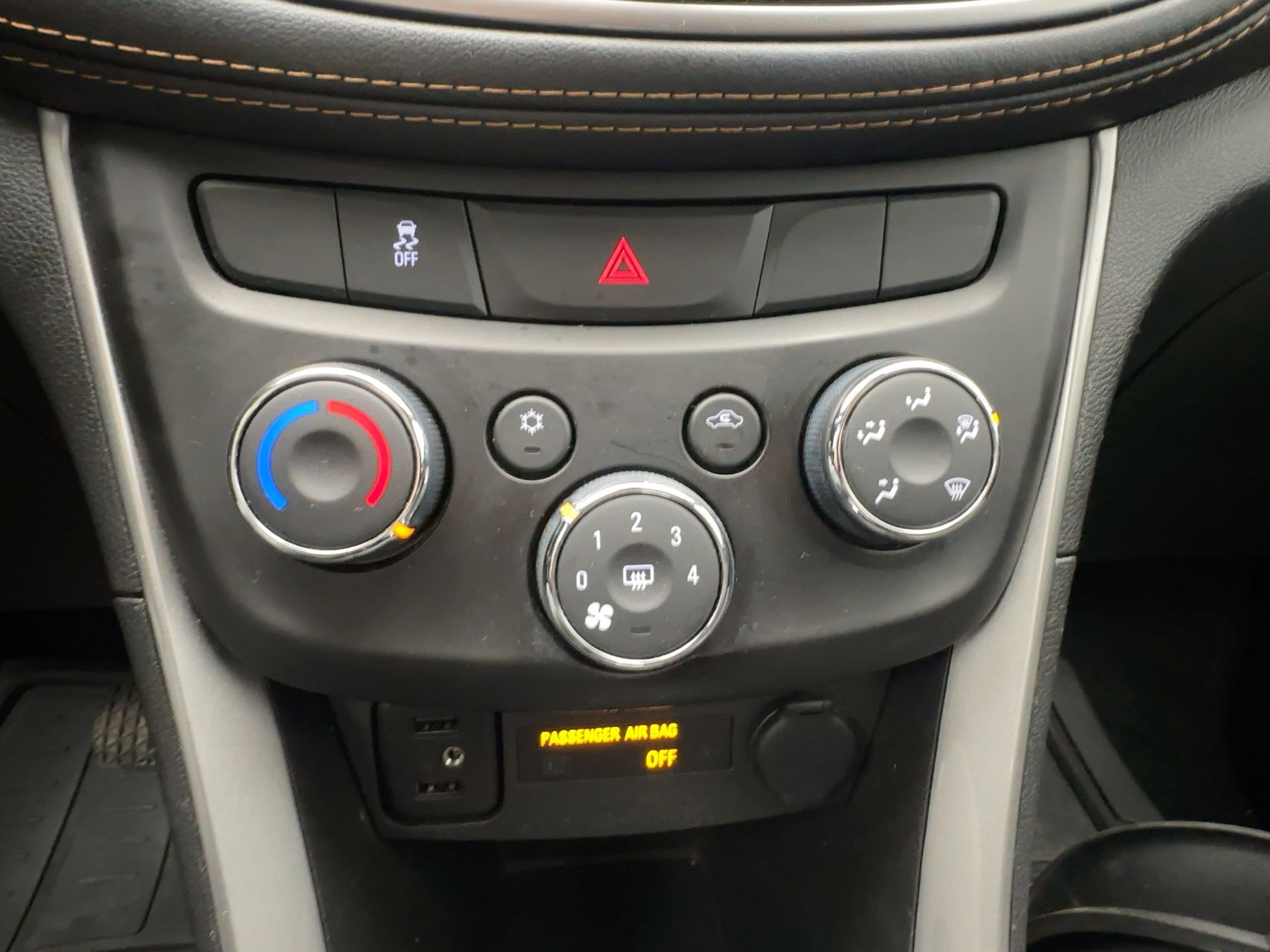 Used 2021 Chevrolet Trax LT image 16