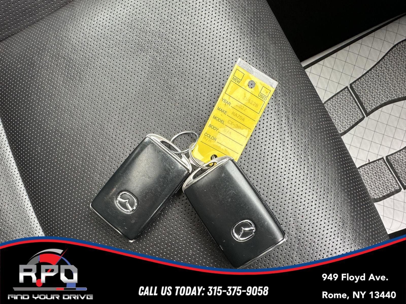 Used 2022 MAZDA CX-30 AWD 2.5 S w/ Premium Package image 41