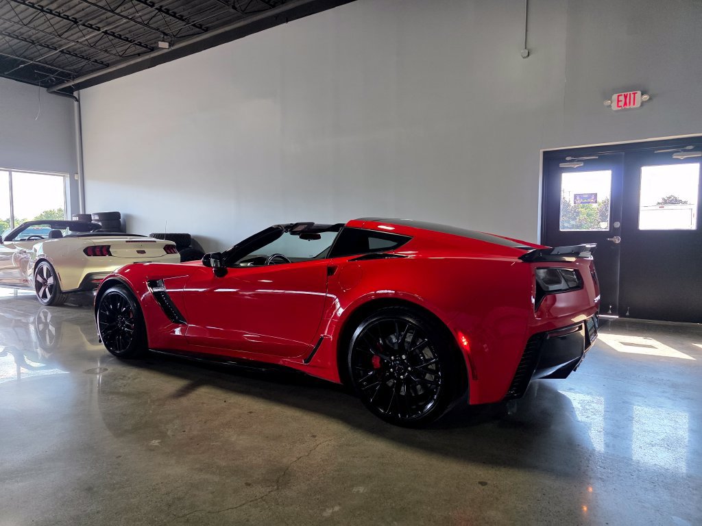 Used 2017 Chevrolet Corvette Z06 w/ Battery Protection Package RWD image 24