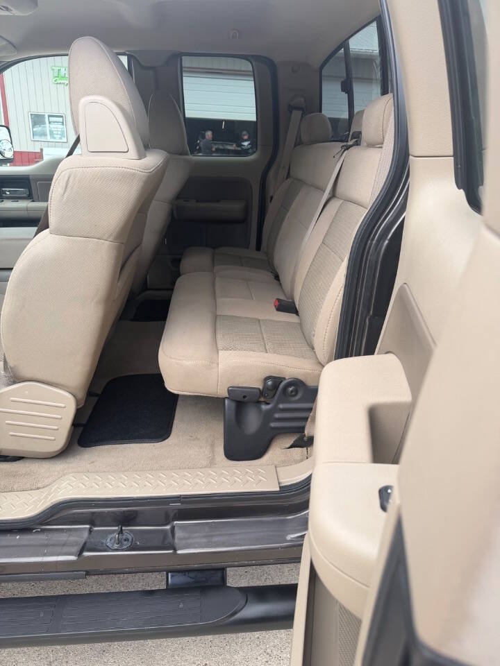 Used 2005 Ford F150 XLT AWD/4WD image 17