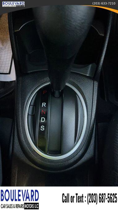 Used 2013 Honda Fit Sport image 28