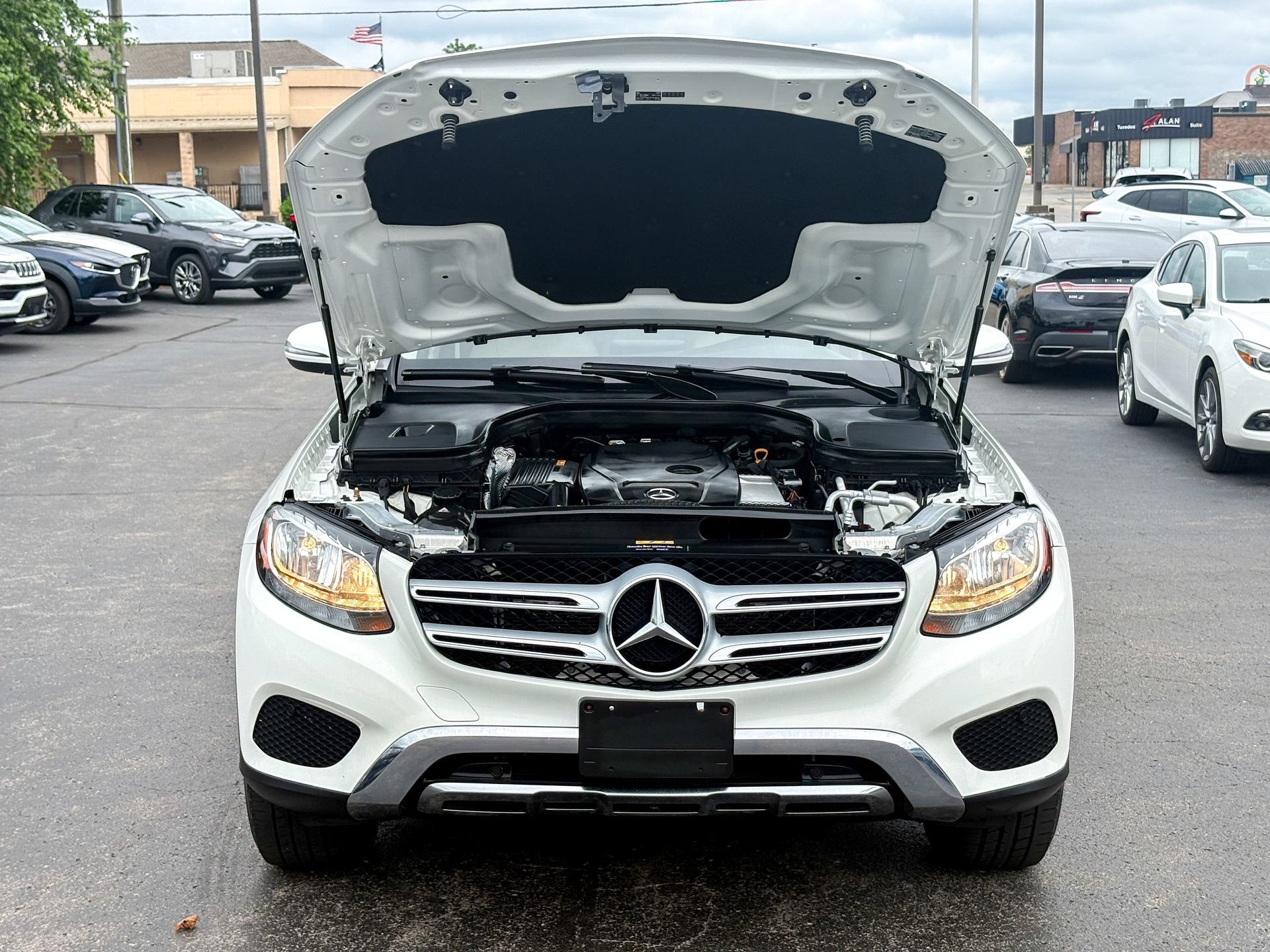 Used 2017 Mercedes-Benz GLC 300 image 37