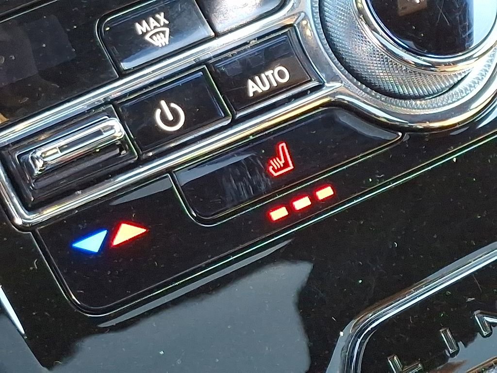 Used 2020 Lincoln Corsair Reserve image 24