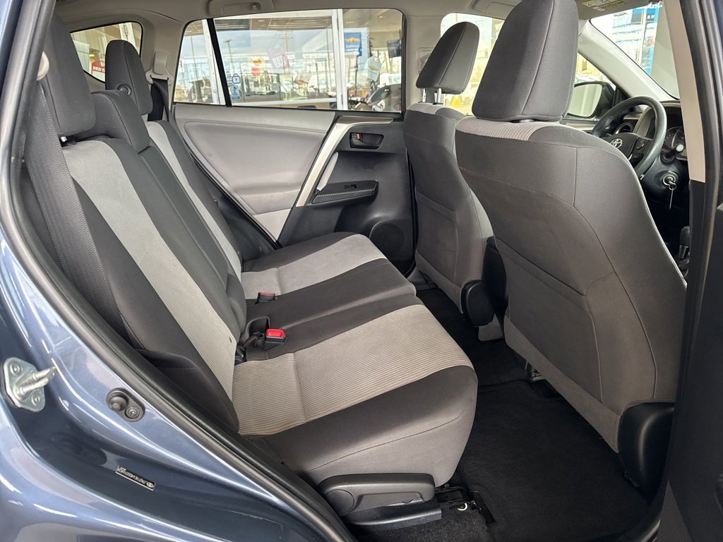 Used 2013 Toyota RAV4 LE image 22