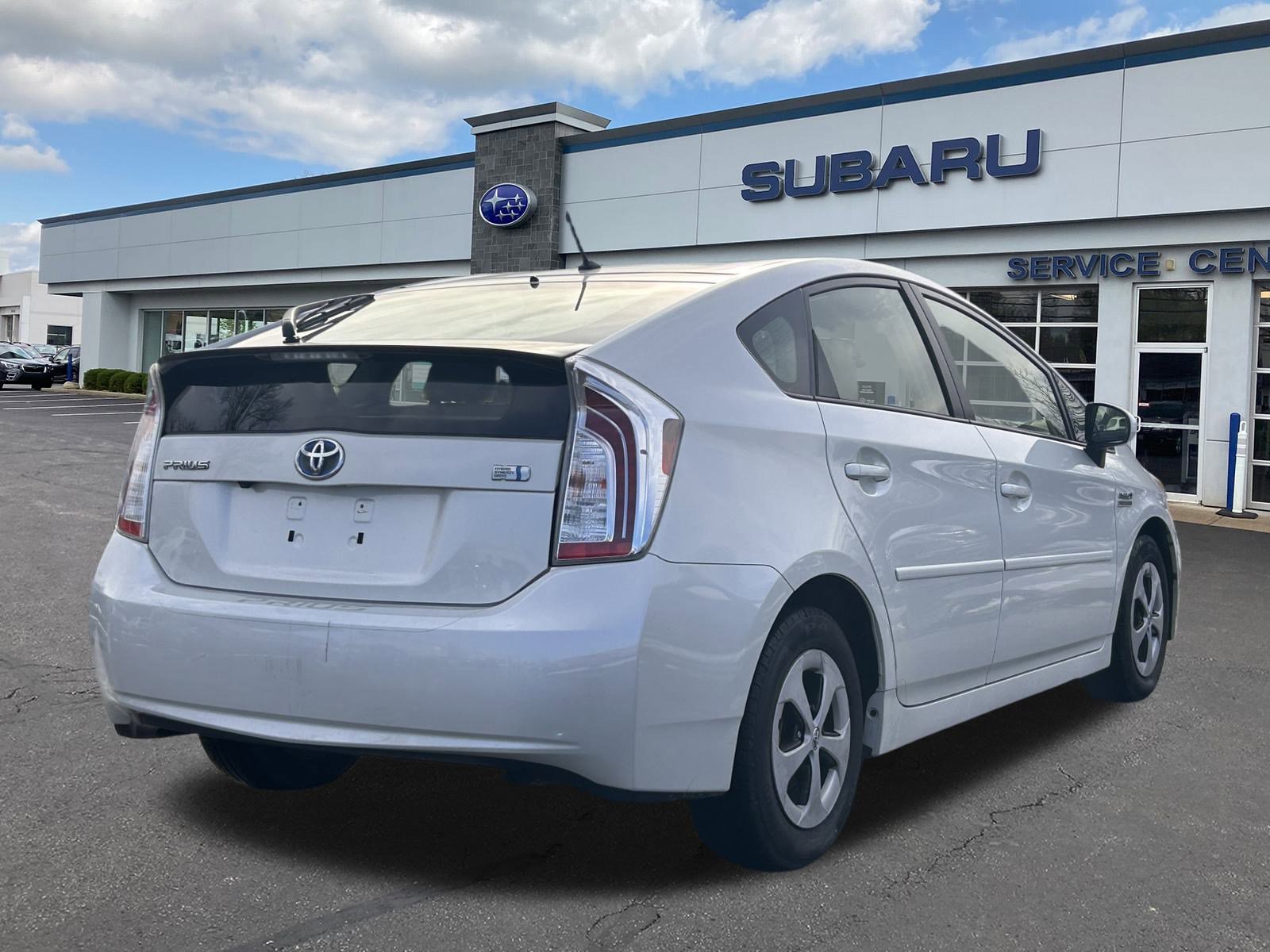 Used 2015 Toyota Prius Four image 7