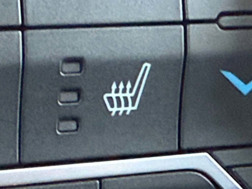 New 2025 Jeep Gladiator Sport image 32