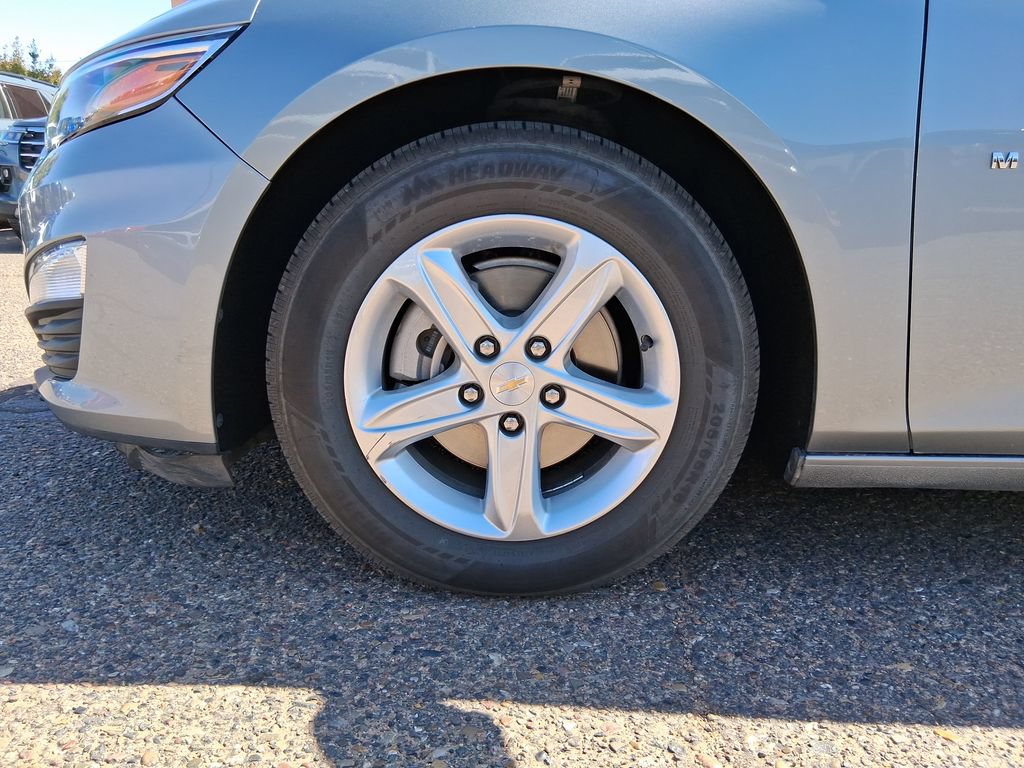 Used 2024 Chevrolet Malibu LS FWD image 25