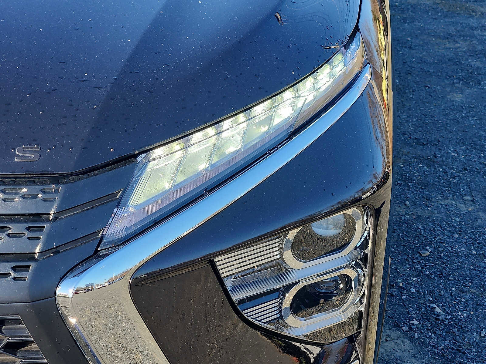 Used 2024 Mitsubishi Eclipse Cross LE image 9