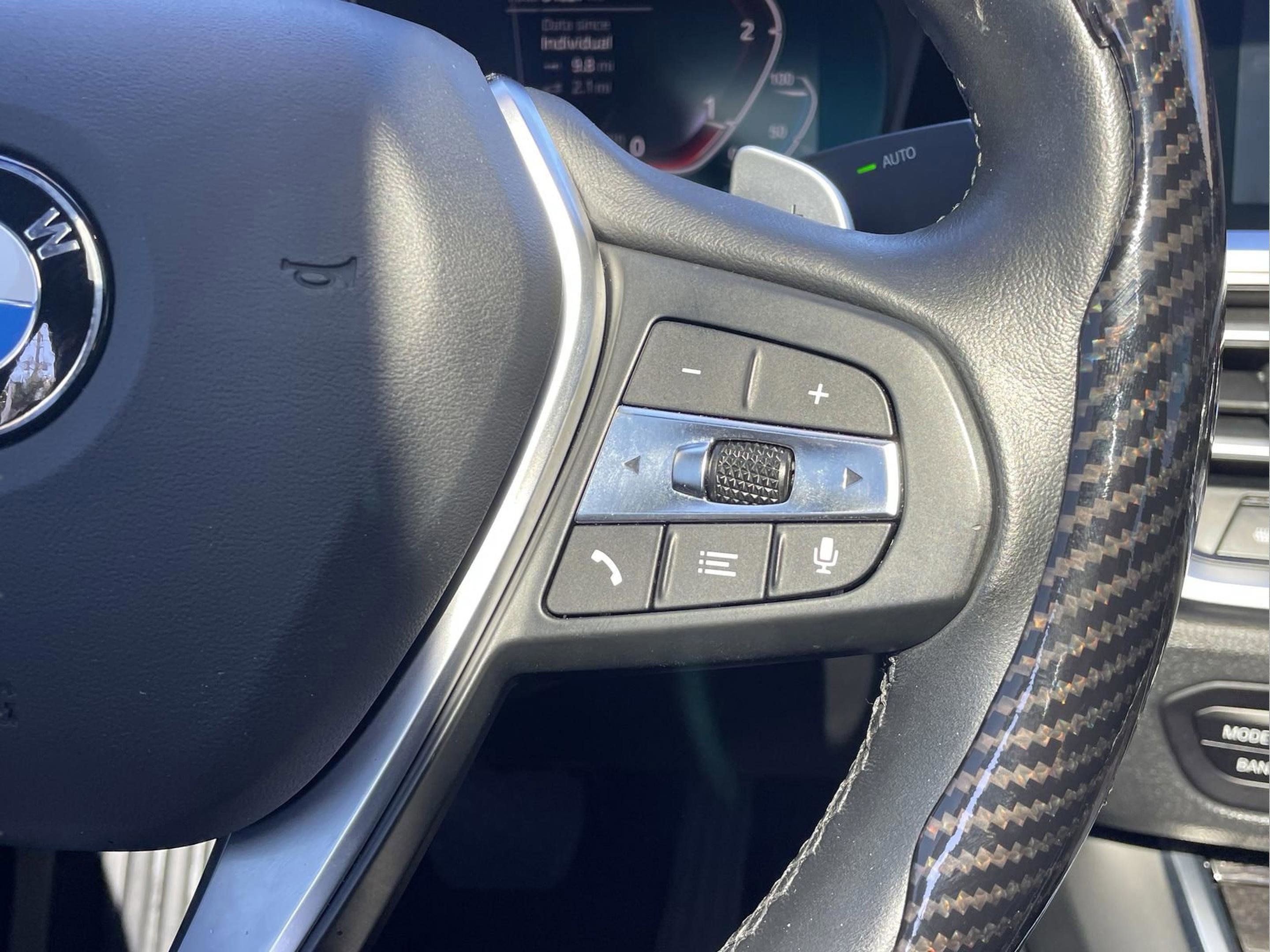 Used 2021 BMW 330e w/ Convenience Package image 23