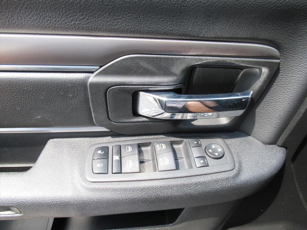 Used 2024 RAM 1500 Classic Warlock RWD image 19