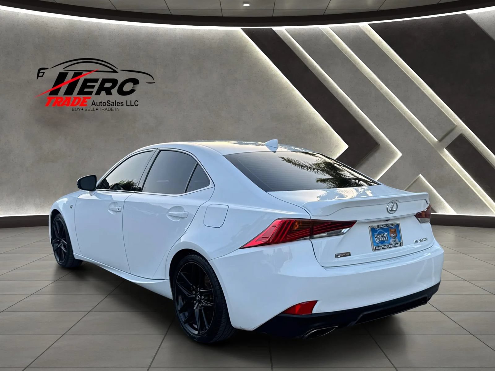 Used 2017 Lexus IS 200t F Sport w/ F Sport Package RWD image 6