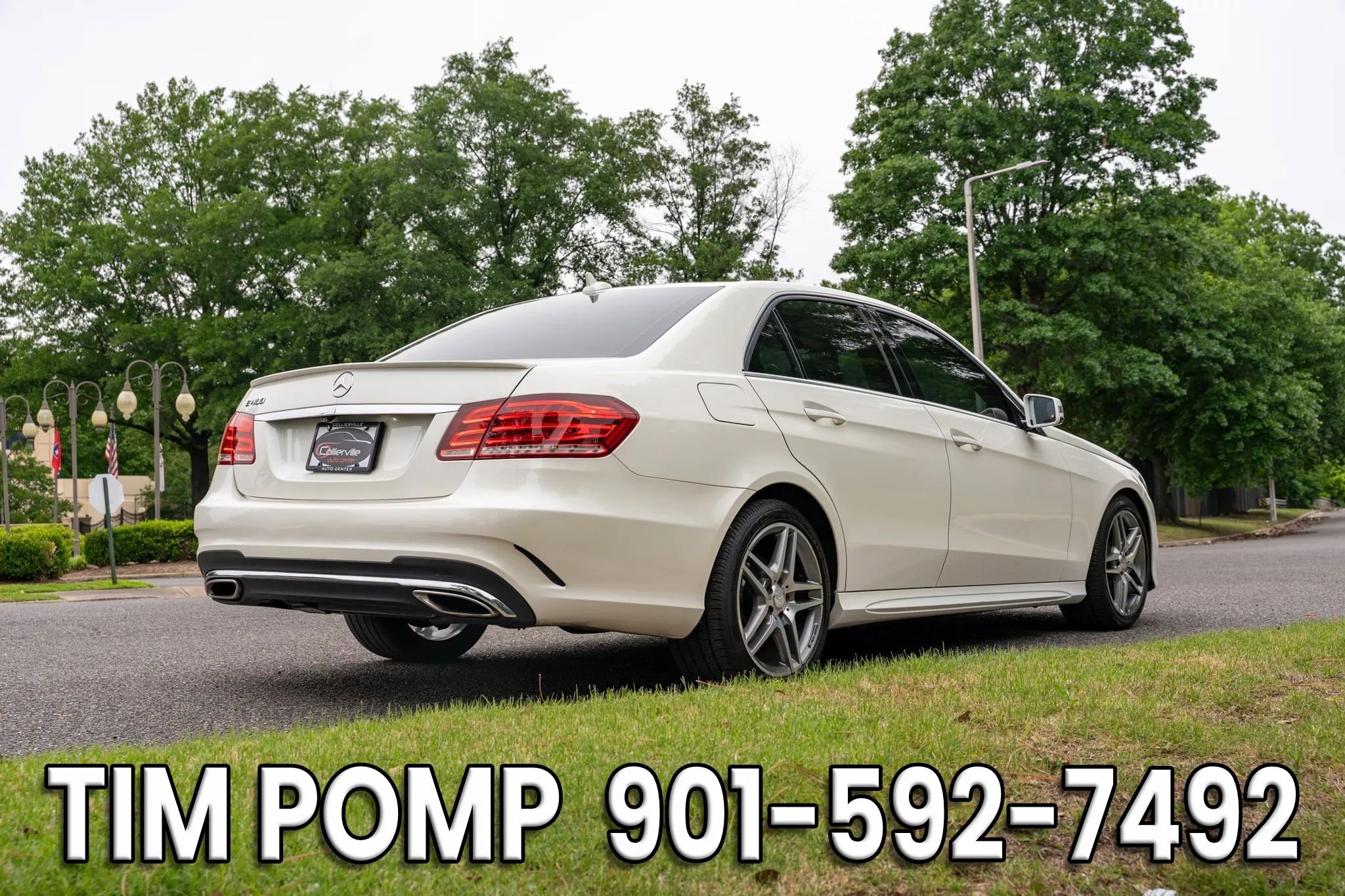 Used 2016 Mercedes-Benz E 400 Sedan w/ Lighting Package image 5