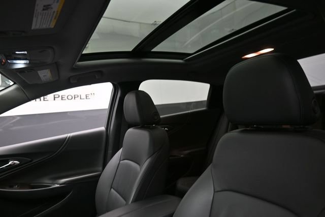 Used 2022 Chevrolet Malibu Premier FWD image 17