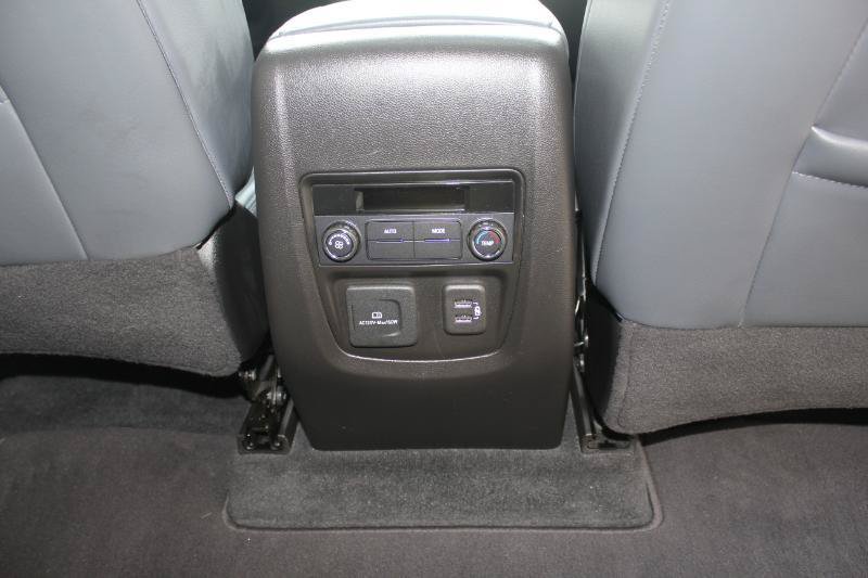 Used 2023 Buick Enclave Essence w/ Experience Buick Package FWD image 21